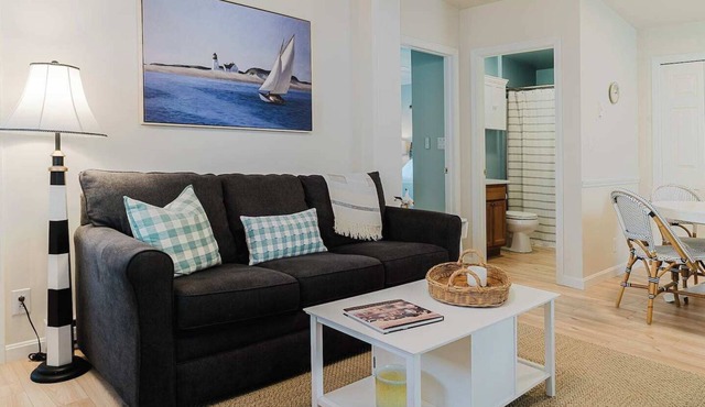 Sea Crescent Cottage