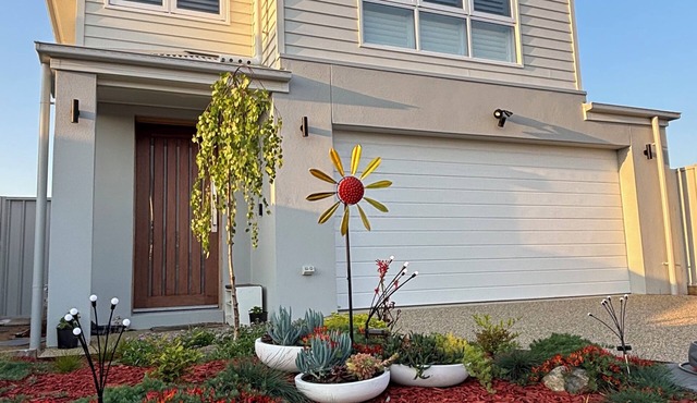 Sea Escape: All Season Plunge Pool & Outdoor Oasis in the Bellarine Peninsula