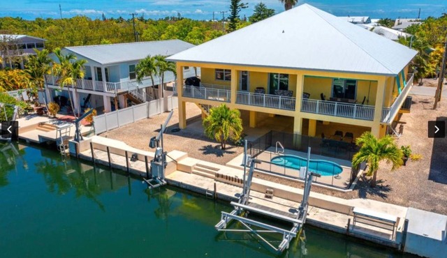 Sea-Esta: 3BR Canal-Front Escape on Big Pine Key, Pool, Dockage & Quick Access to Gulf & Atlantic