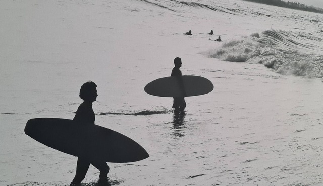 Sea'Esta- BRAND NEW Seaside Villa 5mins to Beach WIFI Lake Views