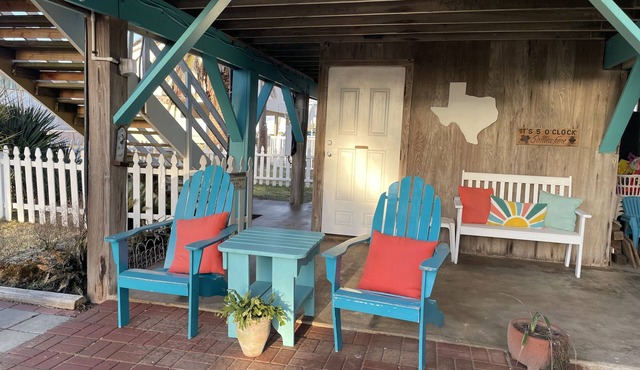 Sea Esta - Coastal Cottage! Close to the Water!