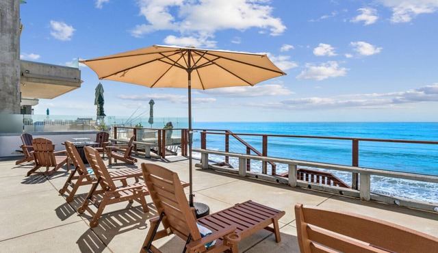 Sea Glass-Beach Road Villa! On the SAND! Luxury and relaxation! STR25-0022