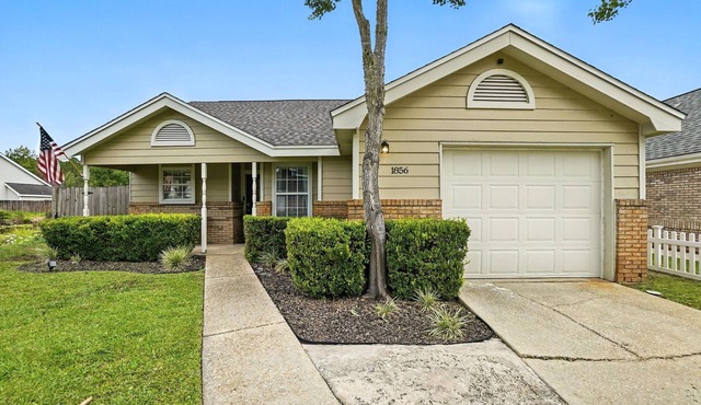 Sea Horse Cove: Fully Fenced, Kid and Pet Friendly