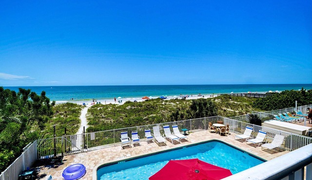 Sea Isle Villas K Charming Beachfront Condo with Ocean View