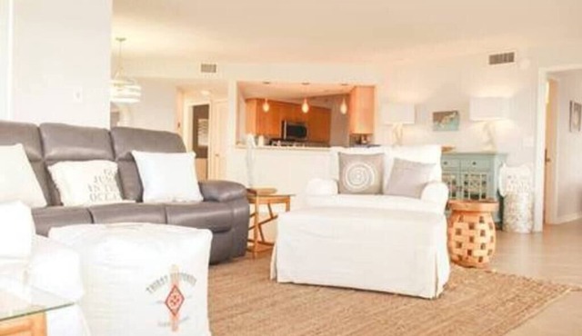 Sea La Vie - 3br/2ba Oceanfront Condo with Pool and Tennis Courts - Monthly...