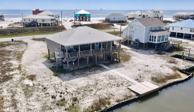 Sea Level | Relaxing Gulf Getaway, pets welcome