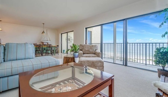Sea Oats 217 - 2nd Floor - End Unit - No Pets - Sleeps 4