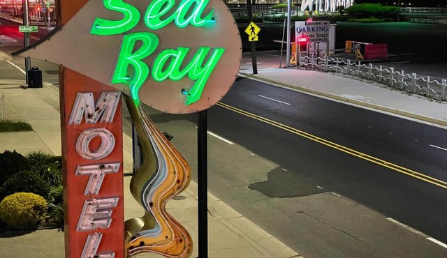 Sea Ray motel