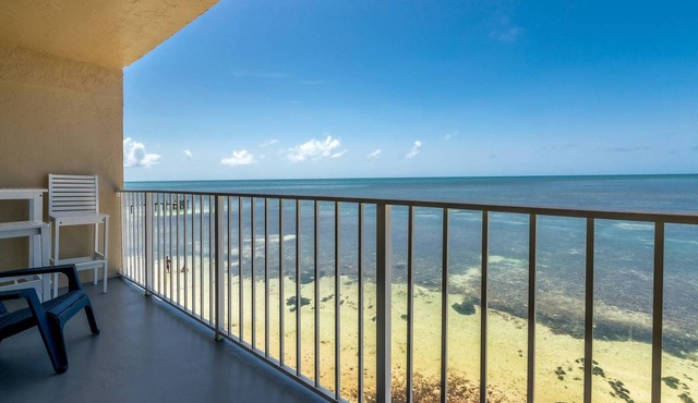 Sea Renity: Experience Tranquility, 2-Story Oceanfront Condo, Breathtaking Views, Pool & Sandy Beach