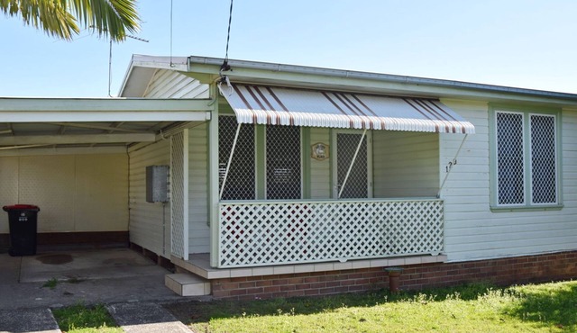 Sea Salt Cottage - Orginal 1950s cottage