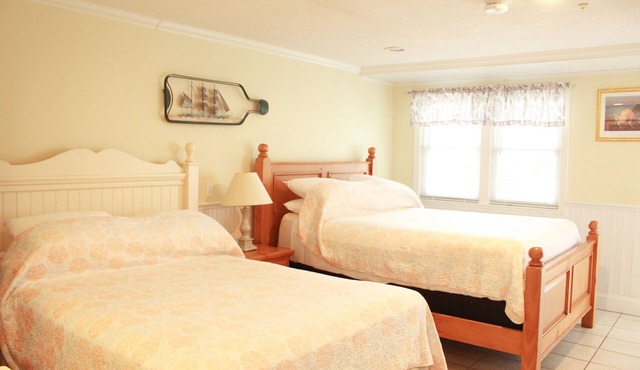 Sea Shell Motel - Room 1