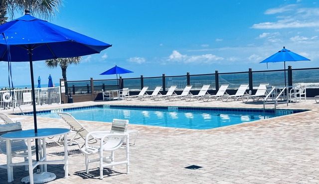 Sea ~ Side ~ Hideaway ~ Studio Condo ~ near the Beach ~