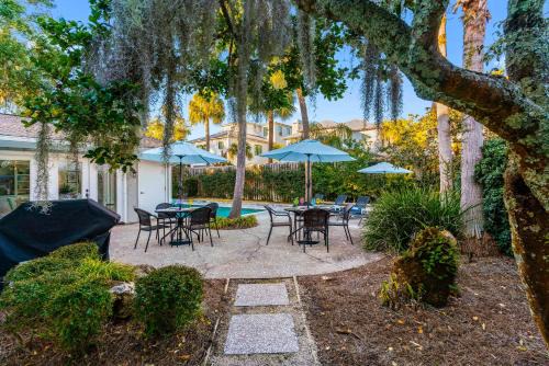 Sea Spell - 4320 Fourth Street East Beach