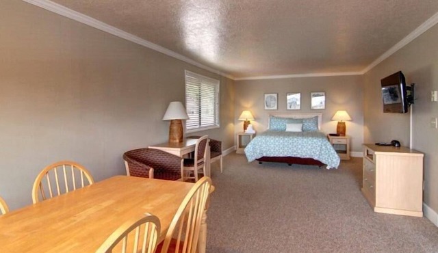 Sea Star Suite 257 - Close to the Beach!