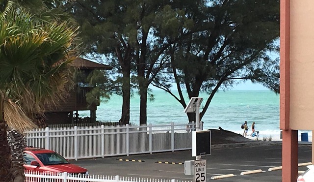 Sea Sunsets and Sunrises