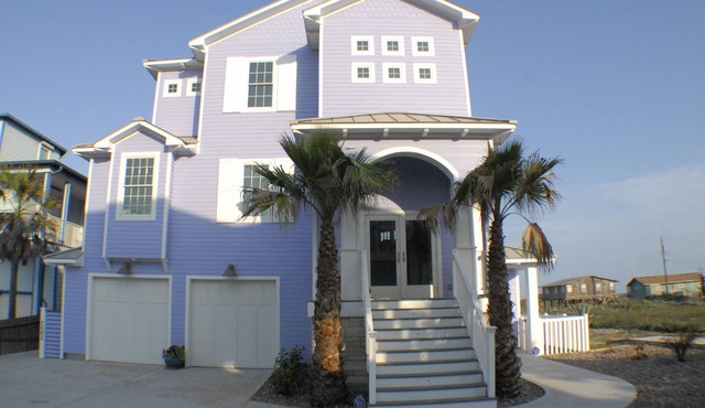 Sea the View Main House as seen on HGTV -270 degree views,boardwalk,comm hot tub