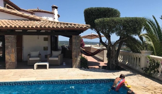 Sea to mountain views, unwind in this beautiful house on the Costa Brava