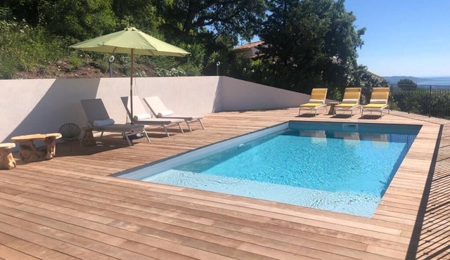 SEA VIEW Contemporary Provencal VILLA with Heated Pool, 3 en-suite bedrooms