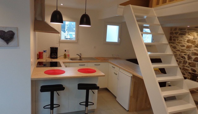 SEA VIEW APARTMENT 4 BEDS