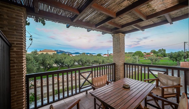 Sea view apartment at 250 m from the beach