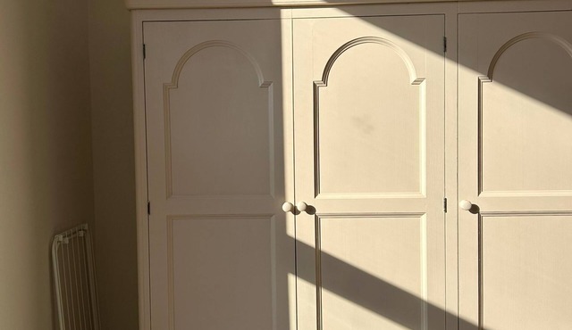 Sea View Apartment 50m From the Beach in the Lovely Seaside Town of Felixstowe