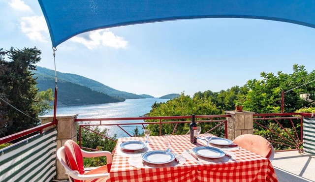 Sea View Apartment With Terrase Vl