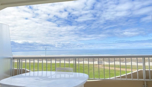 Sea-view cabin studio in Erquy | 4 guests | Ref 410