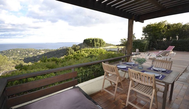 SEA VIEW HOUSE - VILLAGE DES FOURCHES