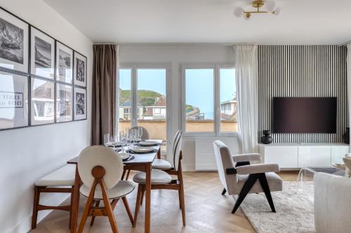 Sea view House with Terrasse in Veules Les Roses