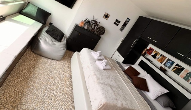 Sea view Rijeka Fiorino Apartment