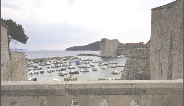 Sea View Room with balcony , beautiful view to the Old Town .