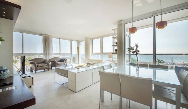 Sea view three bedroom apartment - You Stylish