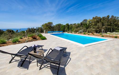 SEA VIEW VILLA *big pool * BBQ * direct sea access