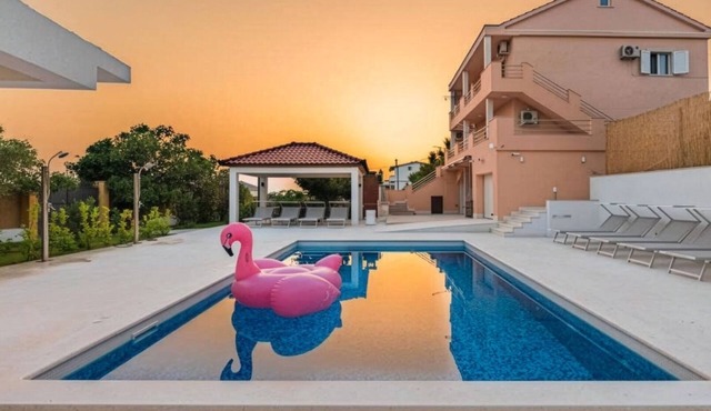 Sea view Villa Summer 2 by Villas Guide