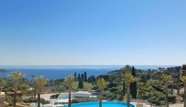 Sea view Village Cap Estérel Agay- St Raphaël on the French Riviera