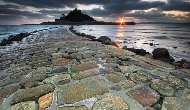 Sea Watch - New Launch ! Beachfront Gem With Amazing Unbeatable Views