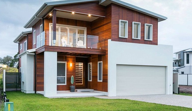 Sea Wood Delight - Stunning pet friendly family home