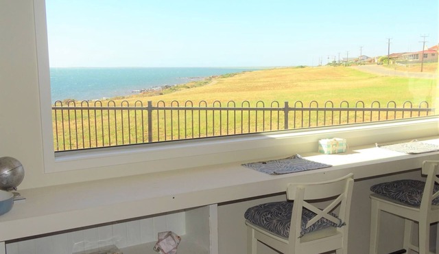 Sea Ya, Port Victoria