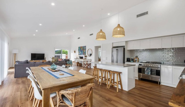 Seaberry—Coastal Ease by Goolwa Beach