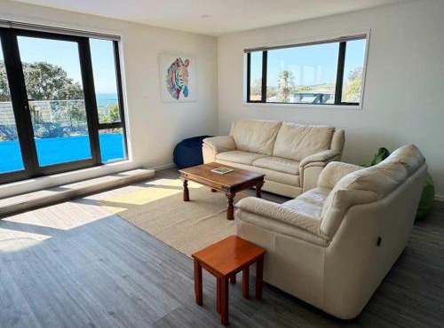 Seabreeze Army Bay apartment