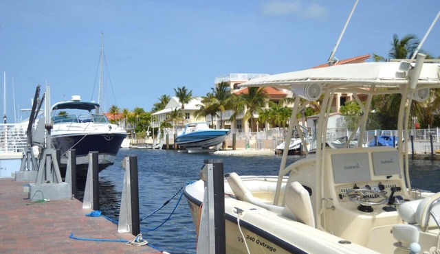 Seabreeze Key Largo Oceanside 4/2 Pool Boat Dock