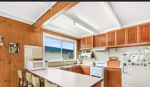 SeaBreeze - Sleeps 10