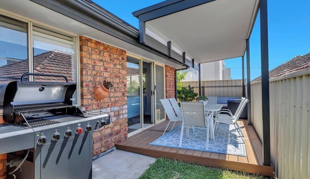 Seacliff Haus Walk to Beach Jetty and Local Dining