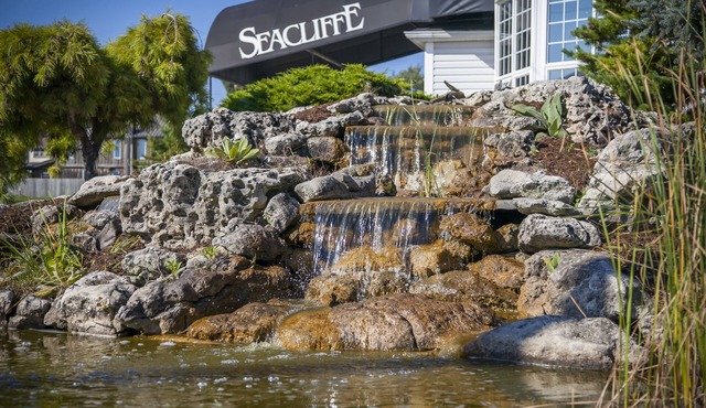 Seacliffe Inn