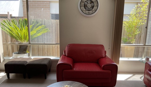 Seacluded, 750 m walk to the beach, pet friendly