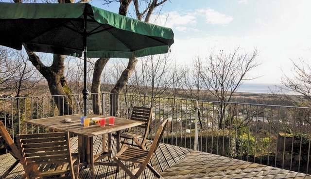 Seacrest Cottage - HW7746