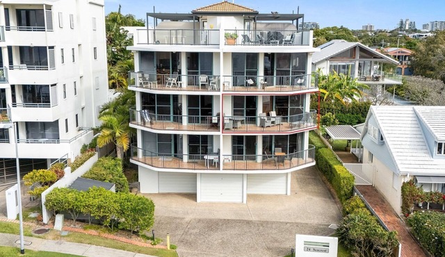 Seacrest Unit 4 Moffat Beach QLD