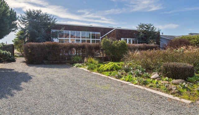 Seadrift Lagoon Retreat