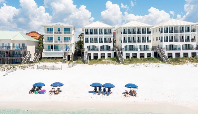 Seaduction - Frangista Beach, Gulf Front, 2 Pools, Free Beach Service!