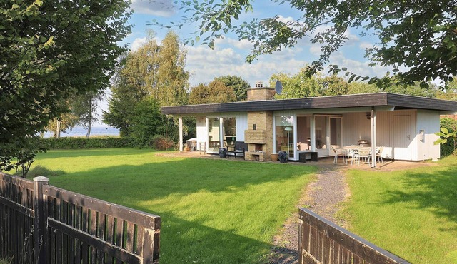Seafront Holiday Home with Hot Tub